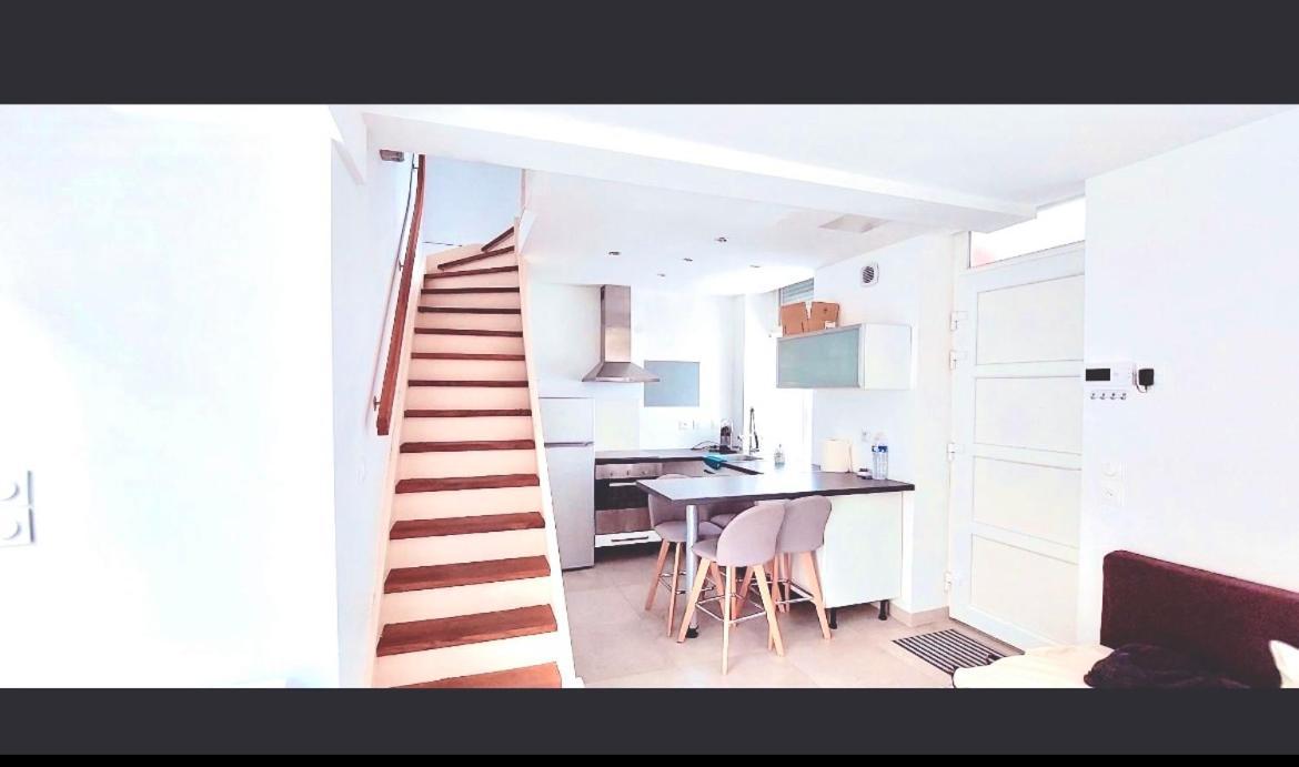 Maison De Charme En Centre Ville Avec Terrasse Lille Eksteriør bilde